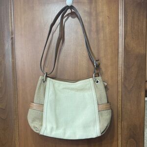 Relic Cream and Tan Shoulder Bag